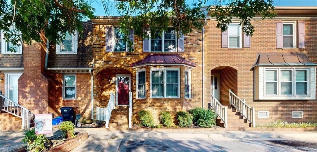 742 Lord Dunmore Drive