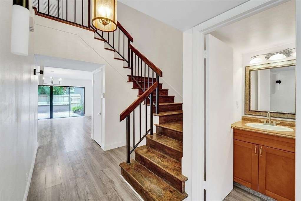 103 Heatherbrook Way