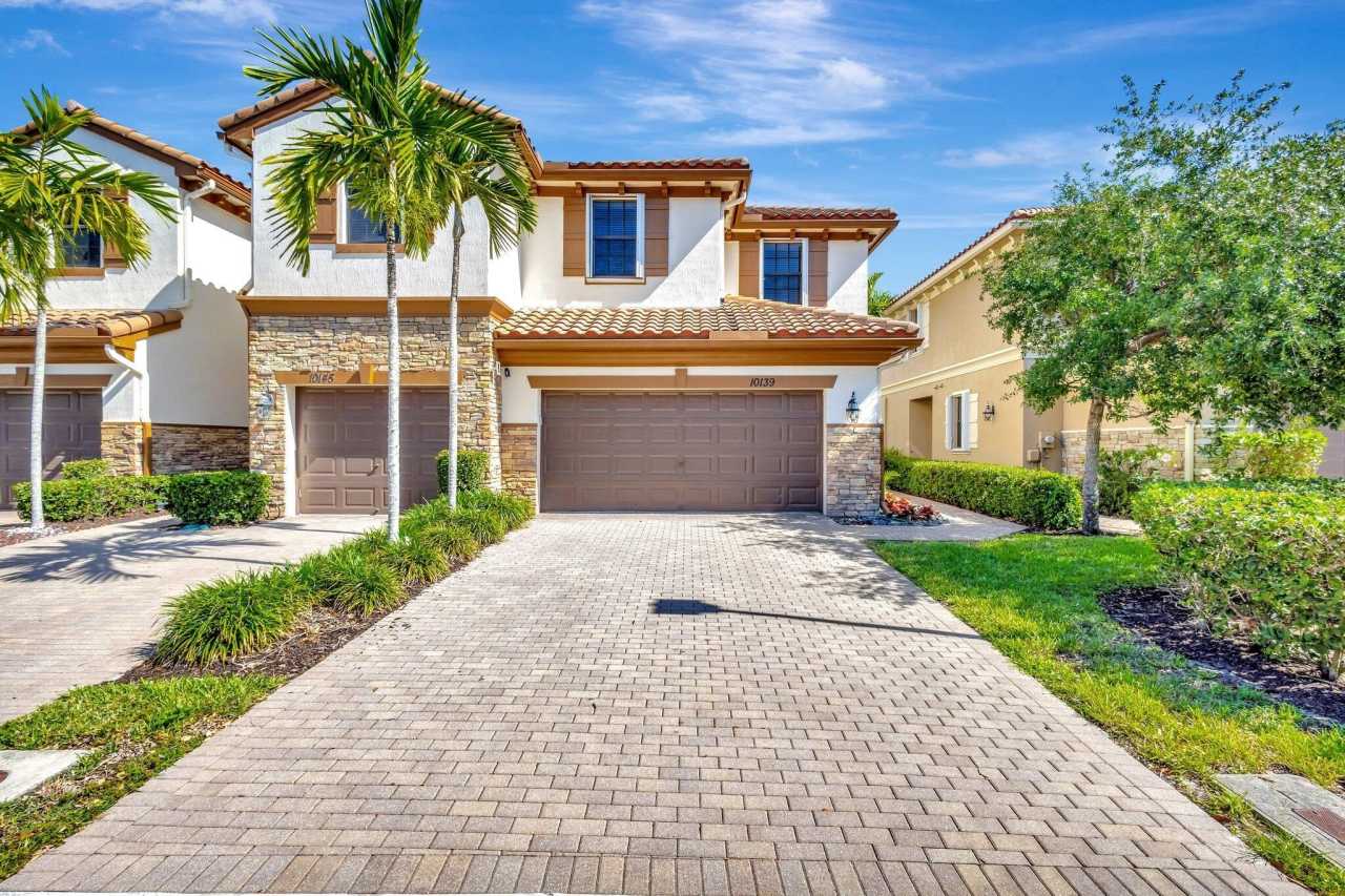 10139 Wellington Parc Drive