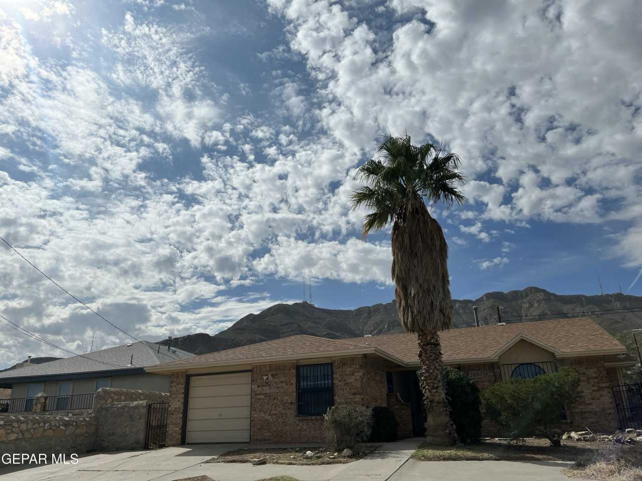 2601 JEFFERSON Avenue