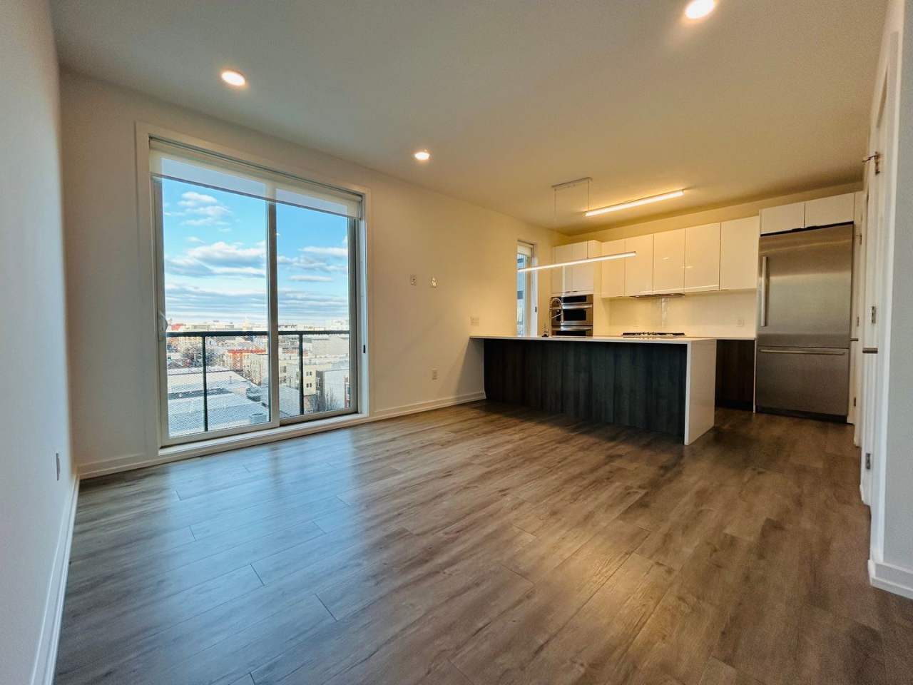 BRAND NEW!! Nova on the Park