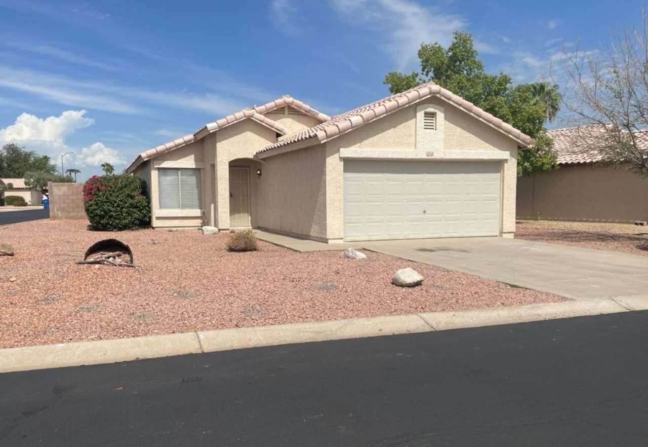 15752 W Lundberg St, Surprise