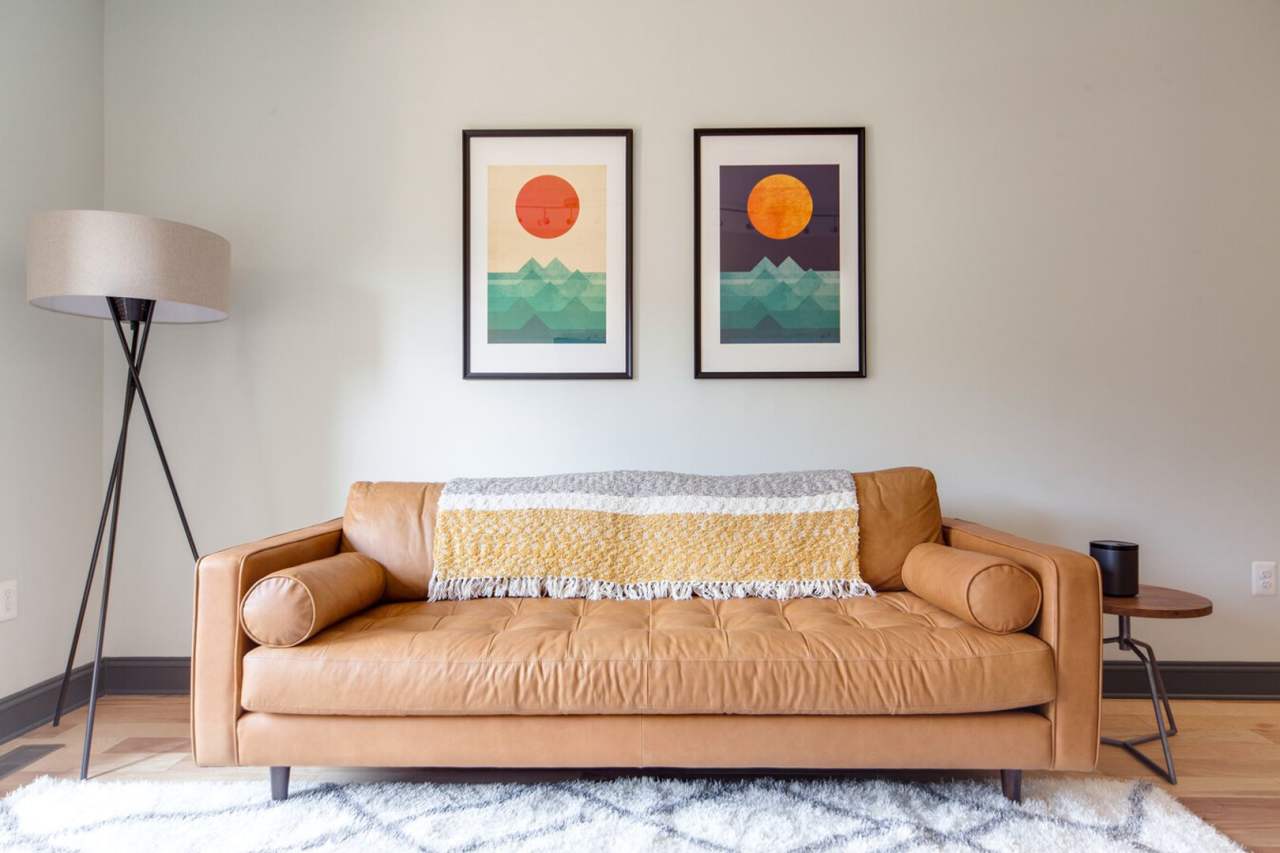 410-412 Richardson PL NW