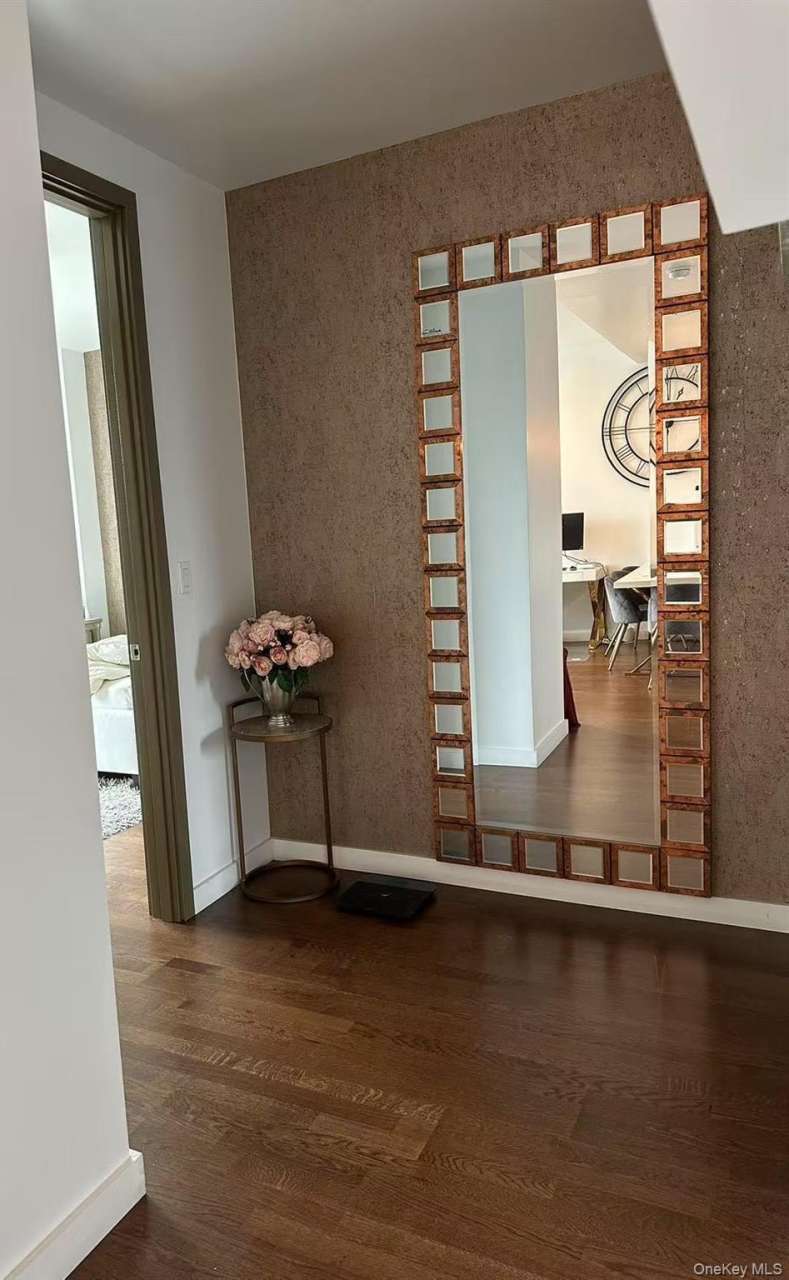 2717 42nd Road unit: 15A