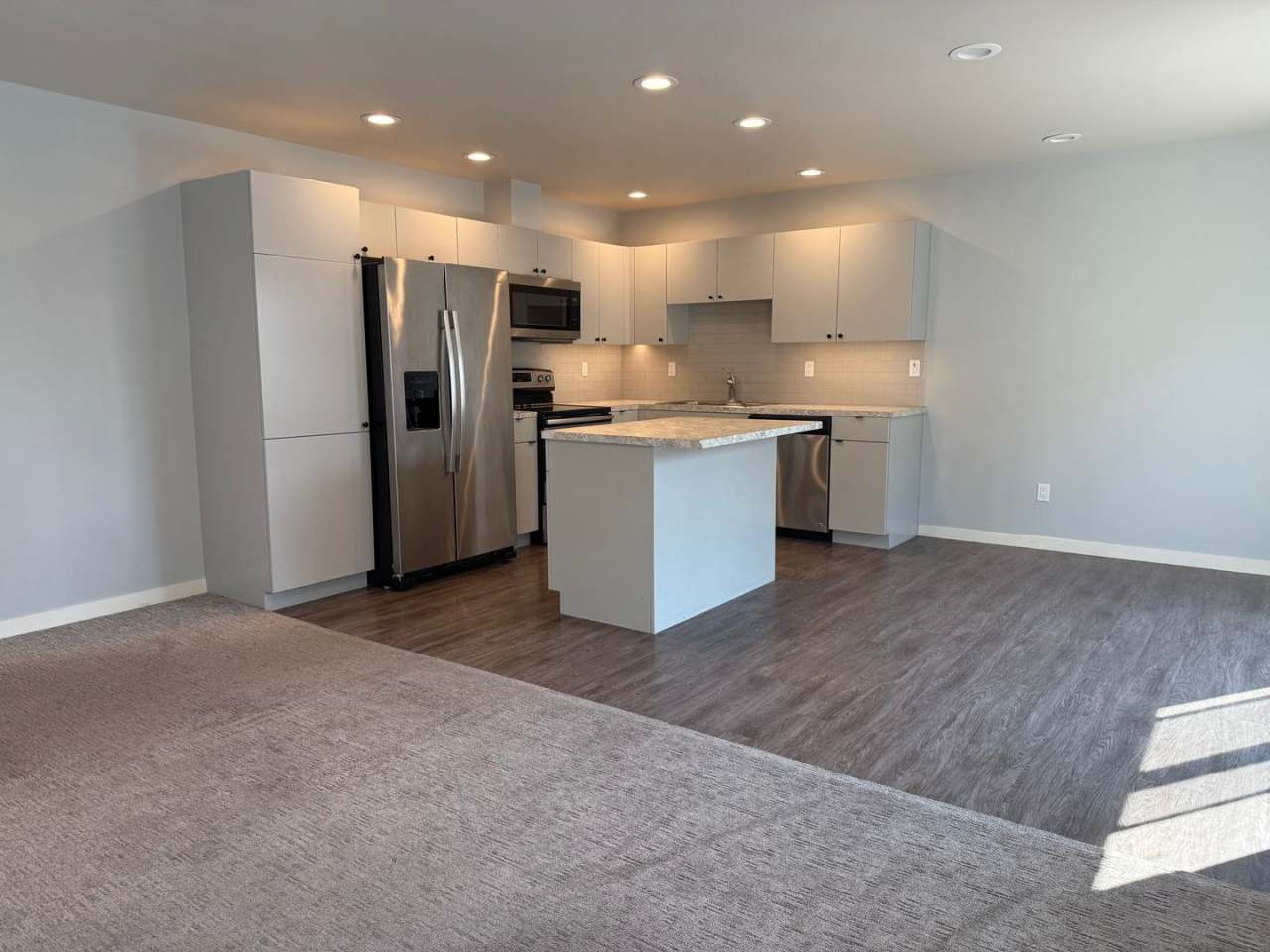 7417 Saddlebrook Loop