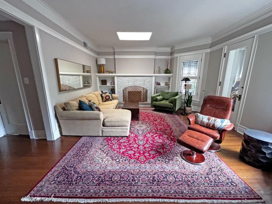 729 W Junior Terrace