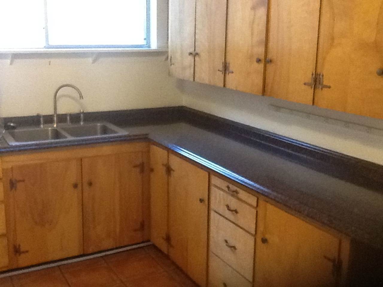 1 Bedroom 1 Bath with bonus room and private courtyard