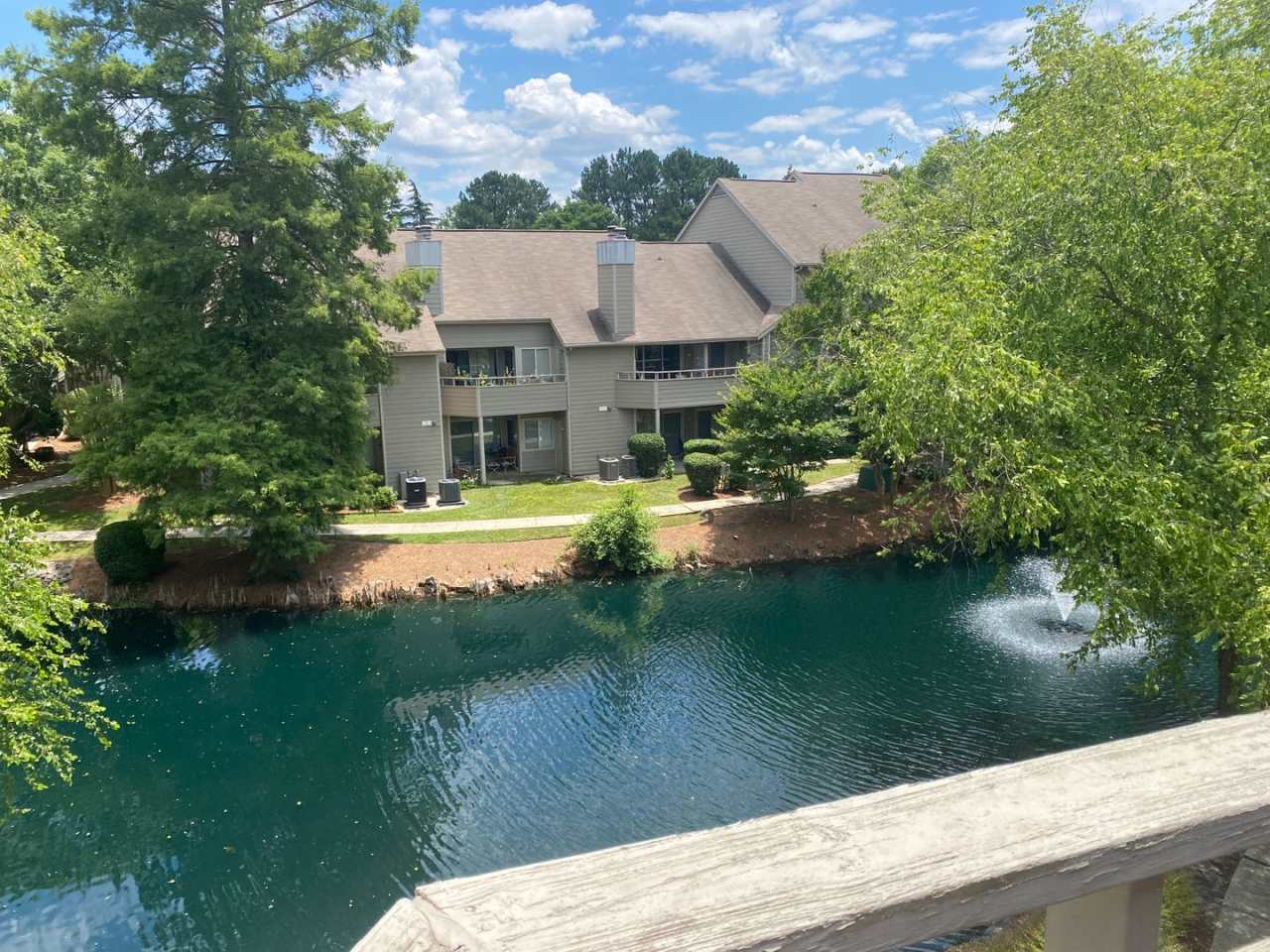 Beautiful South Charlotte Condo For Rent