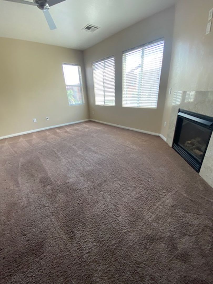 4 Bedroom Corner Lot