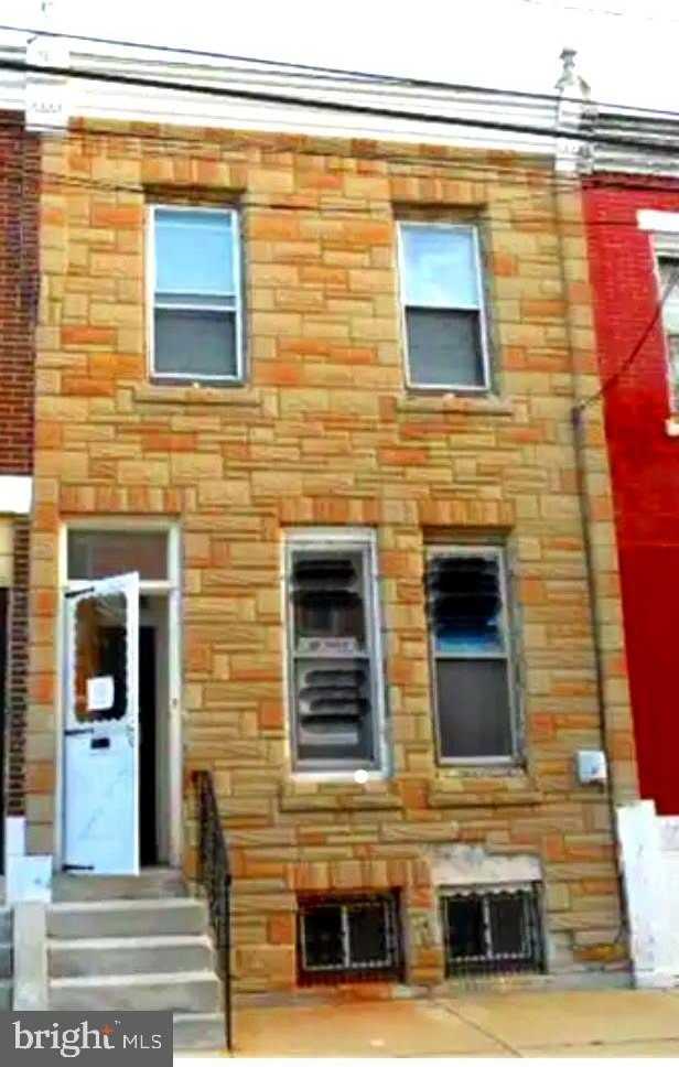 1913 PAGE Street unit: 1