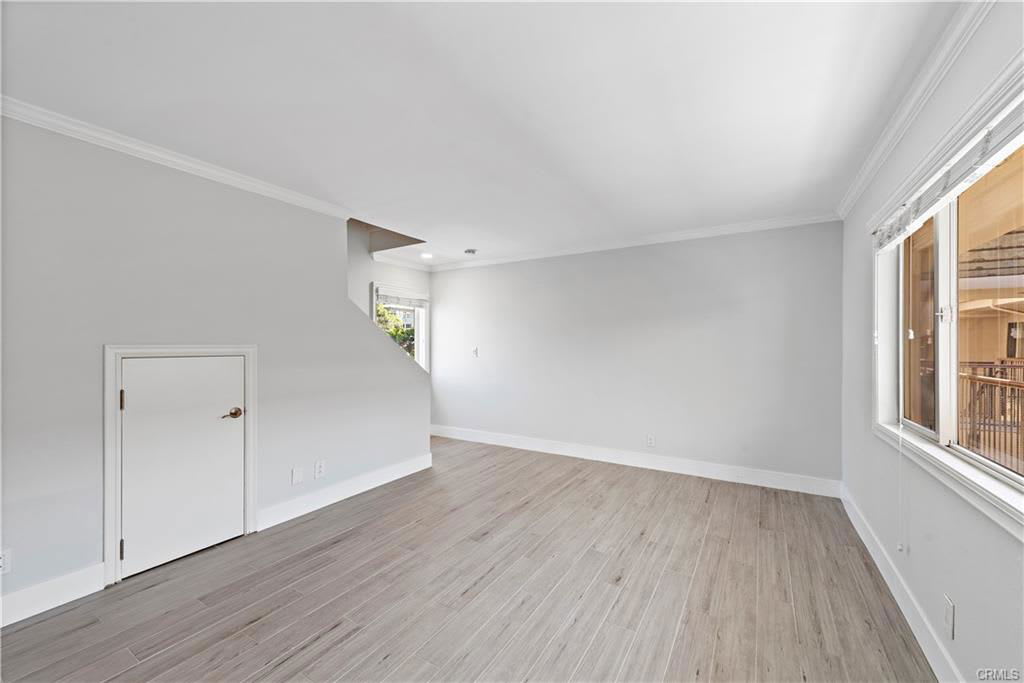 2037 South Coast Highway