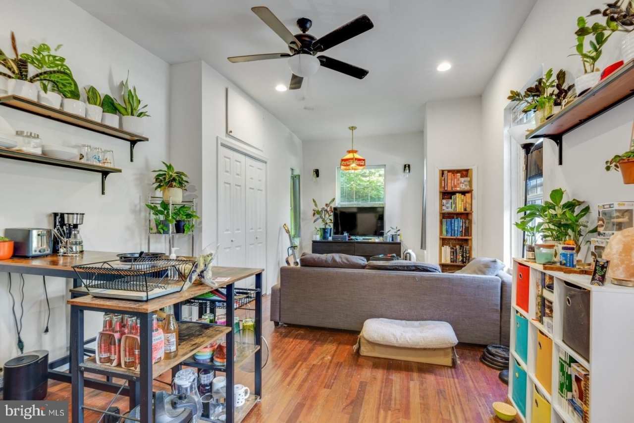 618 N 40TH Street unit: 2