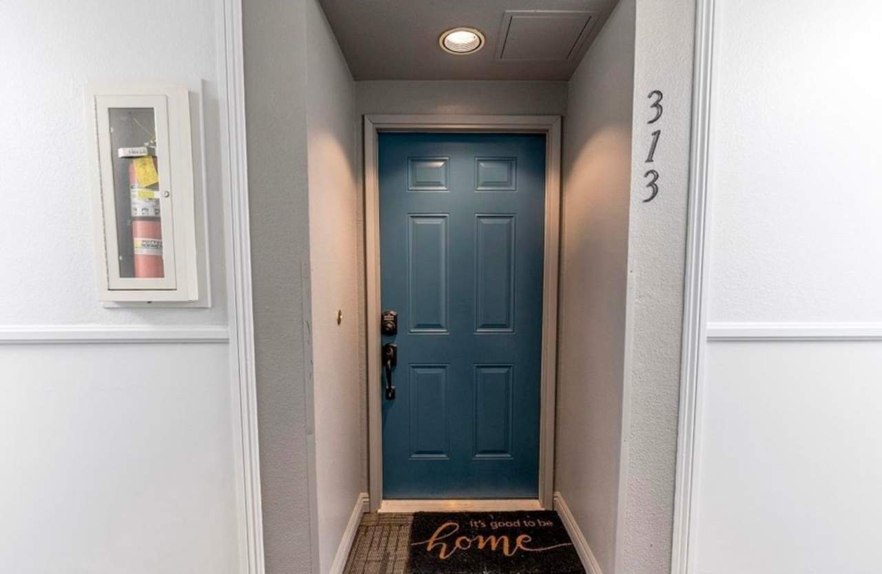 Large 2 Bed 2 Bath Condo in Chula Vista