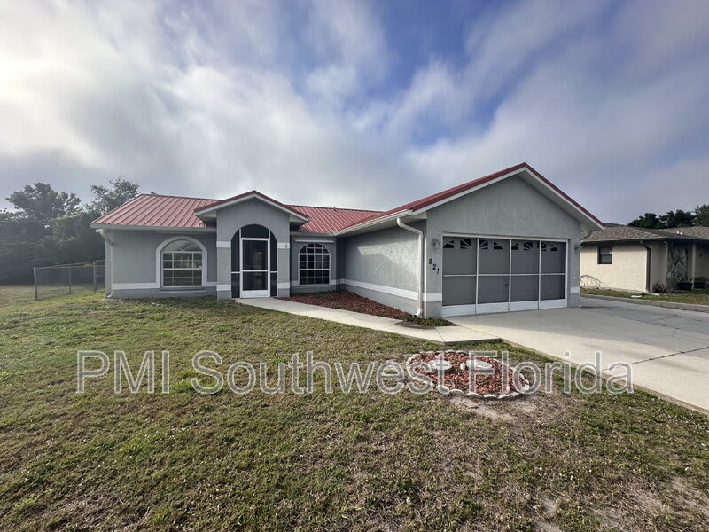 921 Great Falls Terrace Northwest