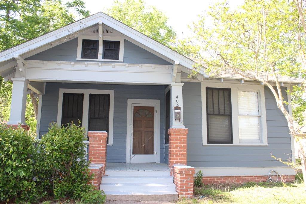 402 West Alamo Street