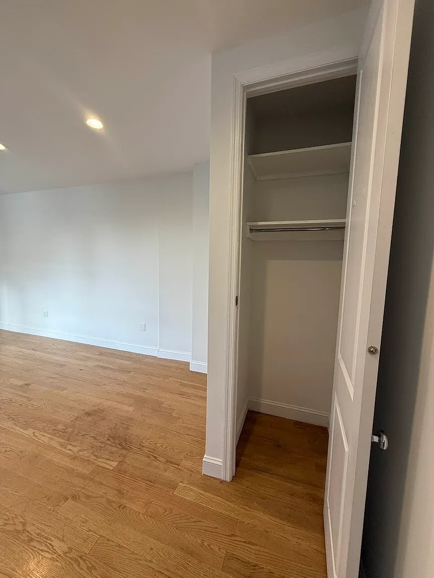 2197 Ocean Ave Apt 6C