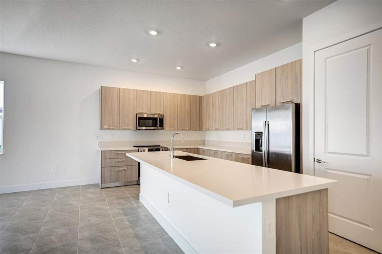 12328 SW 43 Street, Davie, FL 33330