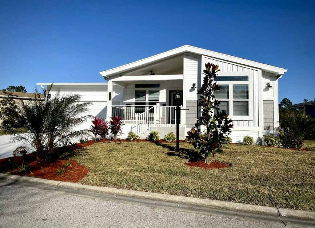 5892 Mora Place, #552