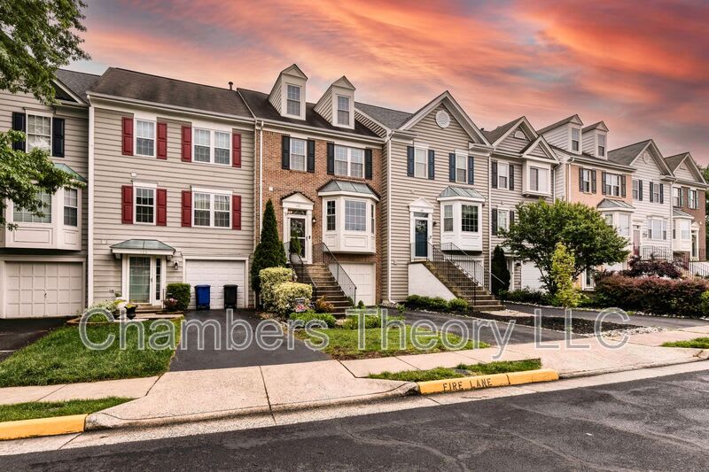 151 Hampshire Square SW