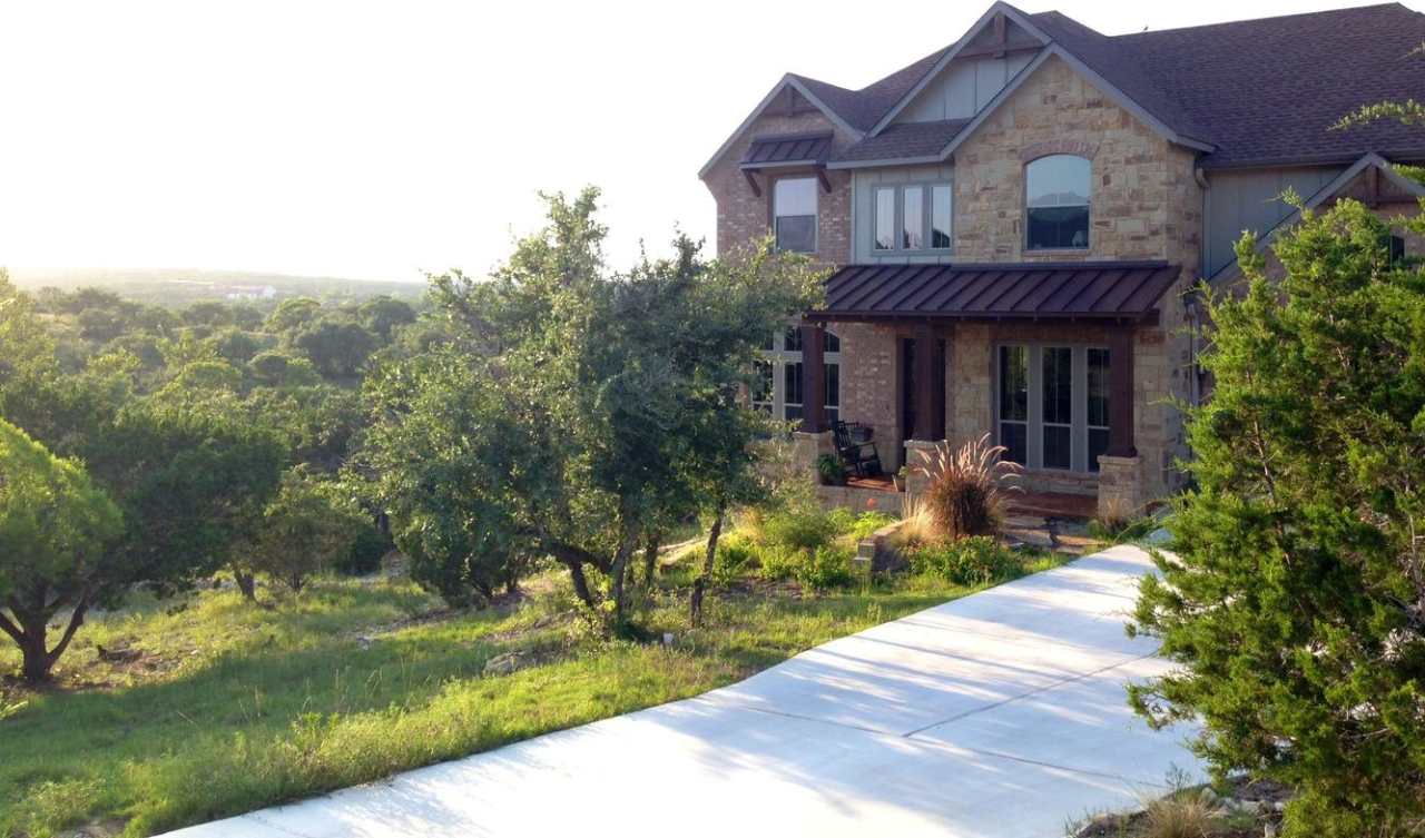 13700 Lone Rider Trail