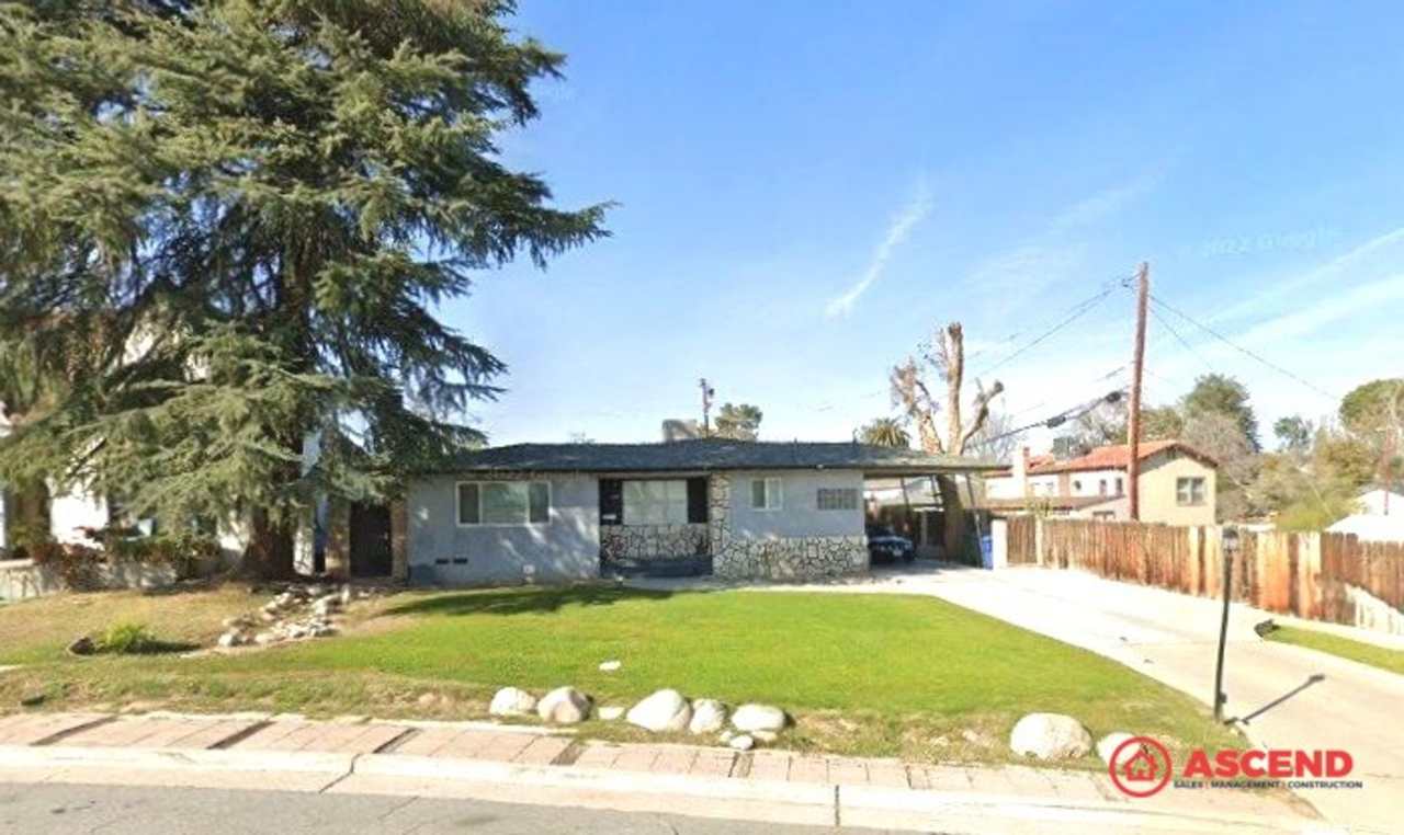 Cozy Home near Bakersfield College!