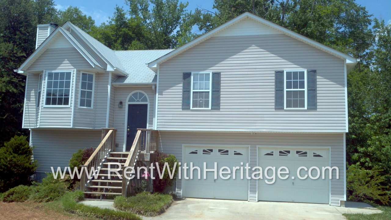 WOW!!!...GORGEOUS 4Bd / 3 Ba HOME/ UPGRADES GALORE/ GREAT LOCATION