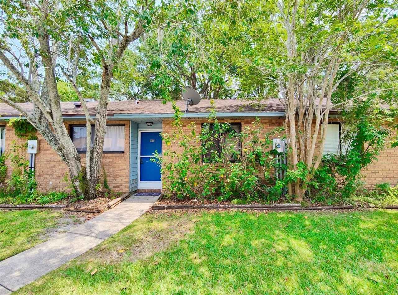 1556 HANCOCK LANE