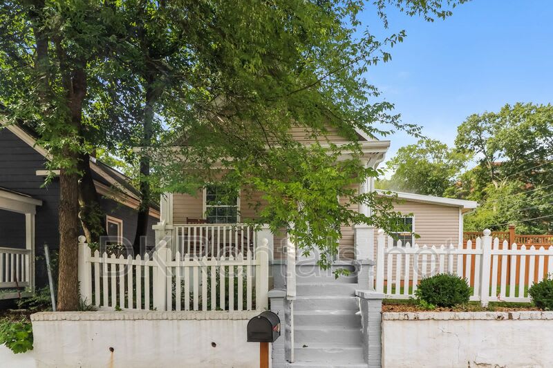 520 Arthur Street SW