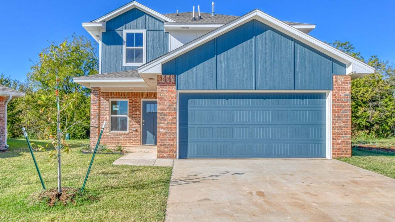 Brand New Construction! Lawn care included!
