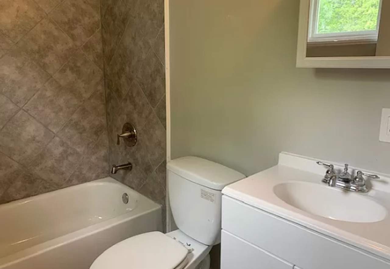 3-Bedroom Home with Outdoor Entertaining Patio