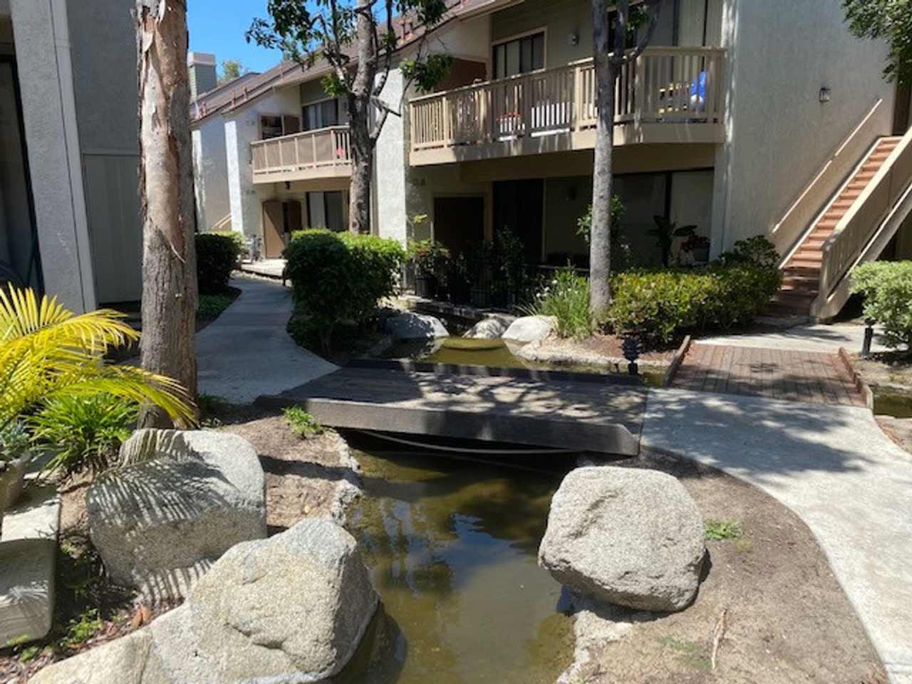 Lakeside Condo Community: Lower 1 Bedroom 1 Bath Condo,