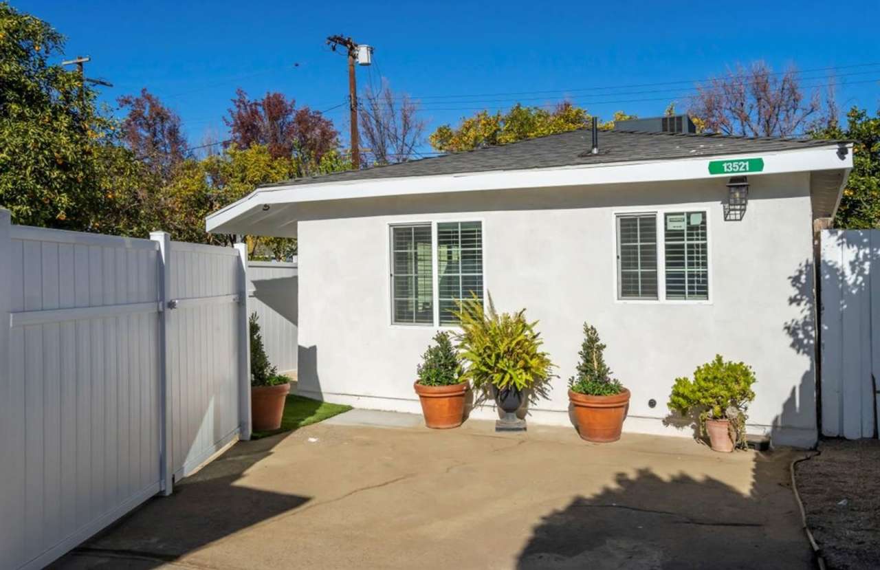 Beautifully remodeled 2 bedroom home
