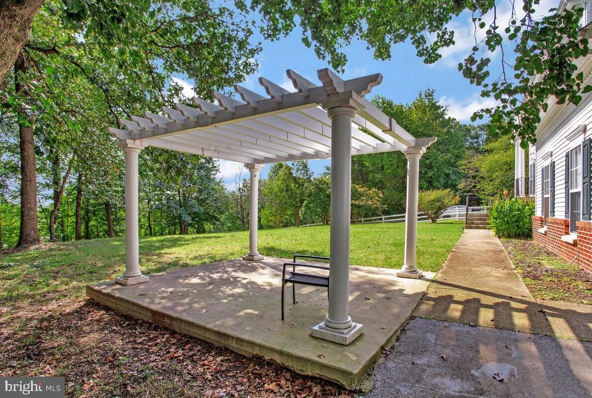 10304 WESTPHALIA Road