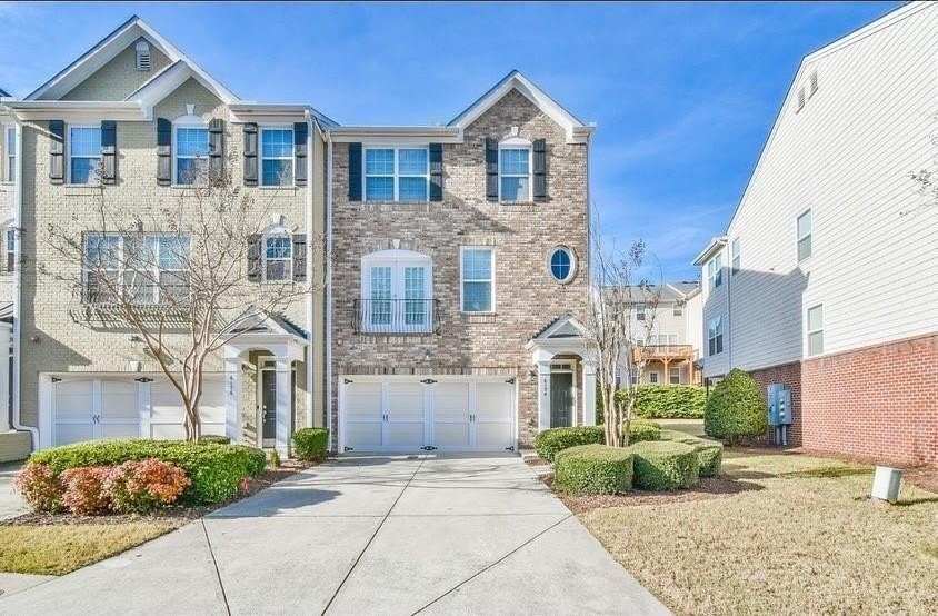 6174 Indian Woods Circle