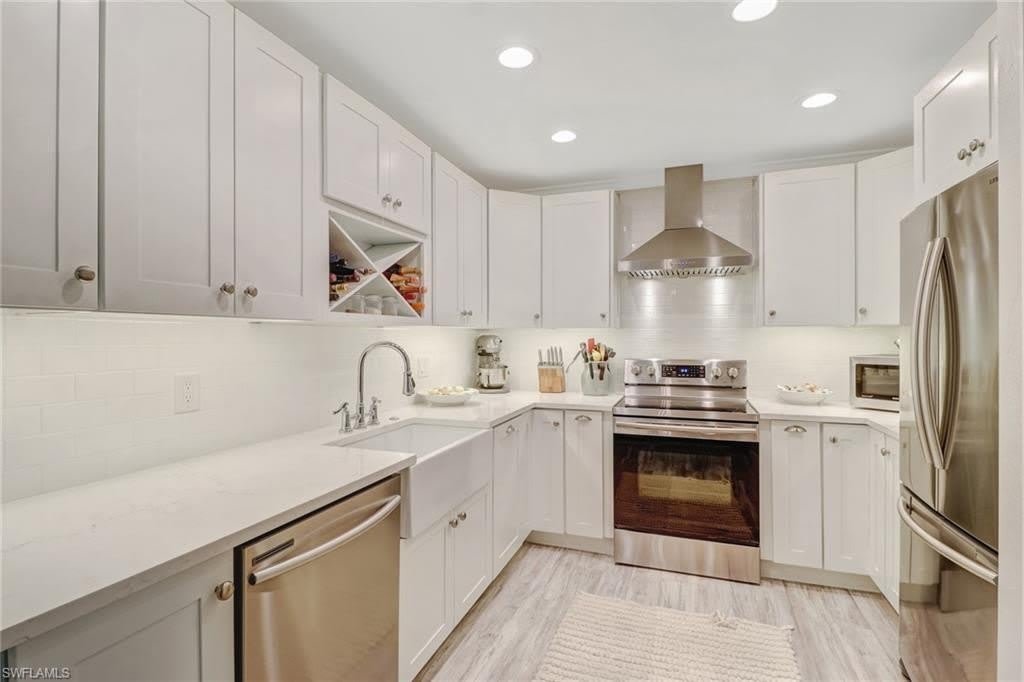 3180 Seasons Way unit: 909