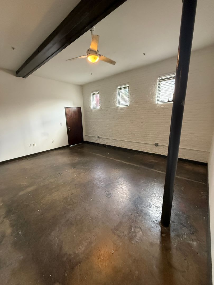 703 N Harrison St./410 Hancock St.