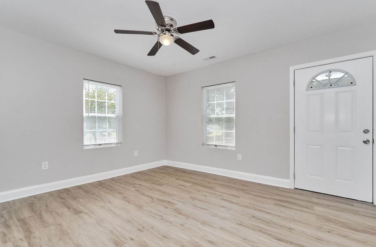 3 Bedroom 2 Bath Home in North Richmond Available March 21st!