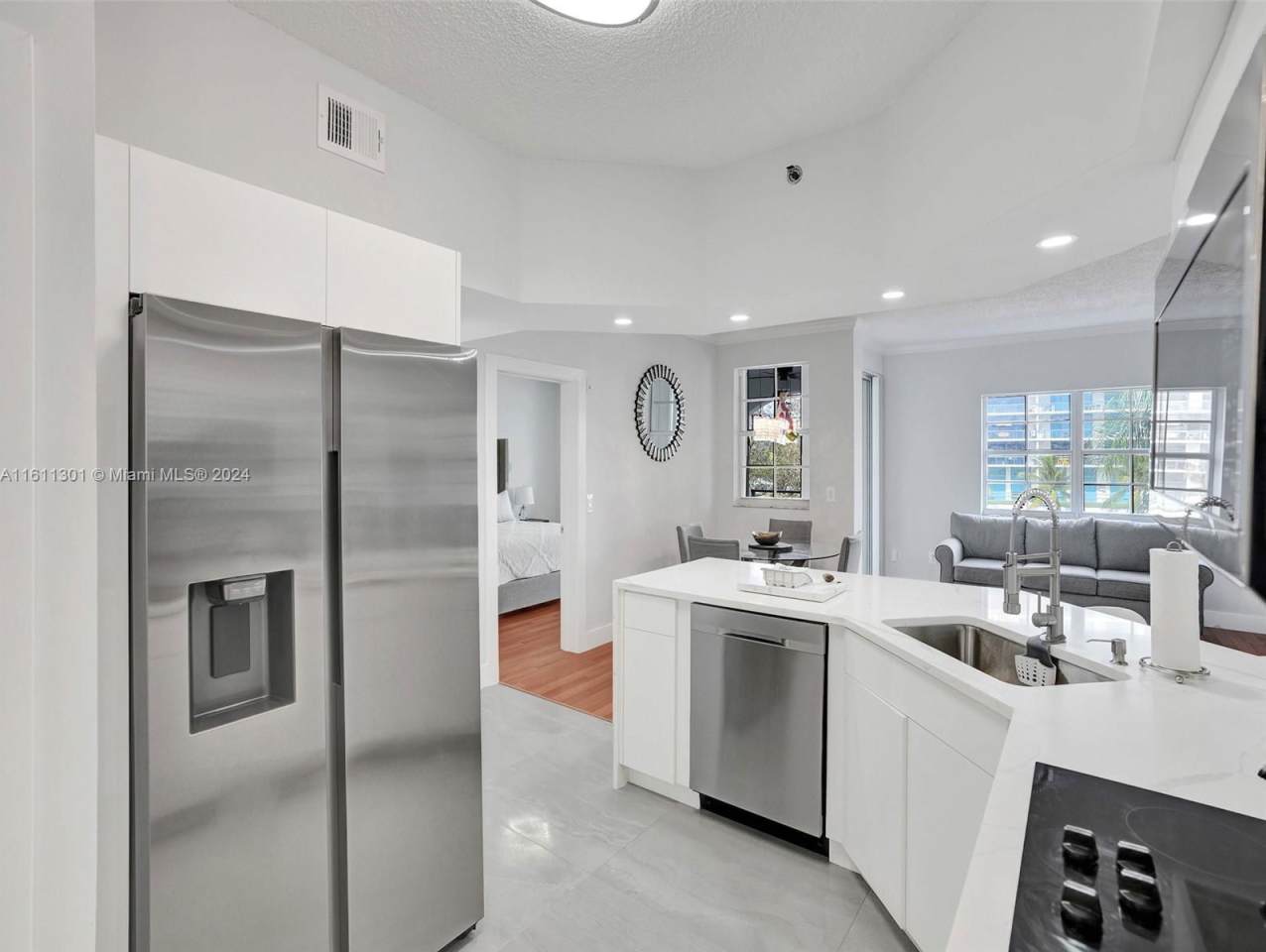 3245 Northeast 184th Street