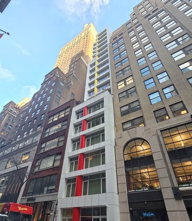 5 East 44th Street