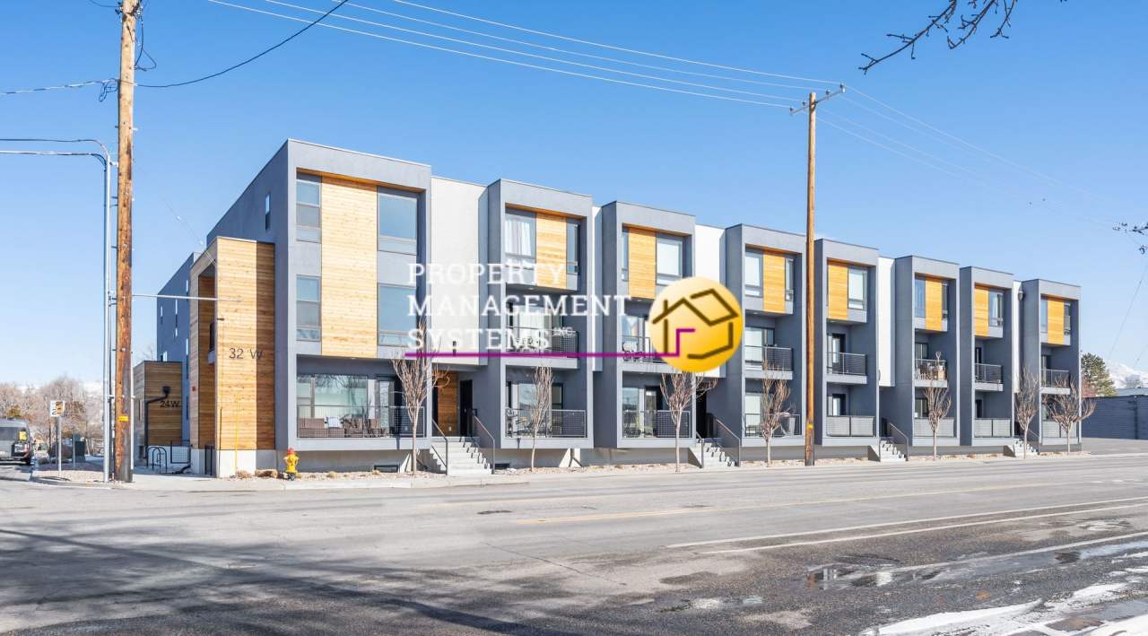 2 Bed Townhome - *Includes Internet!!