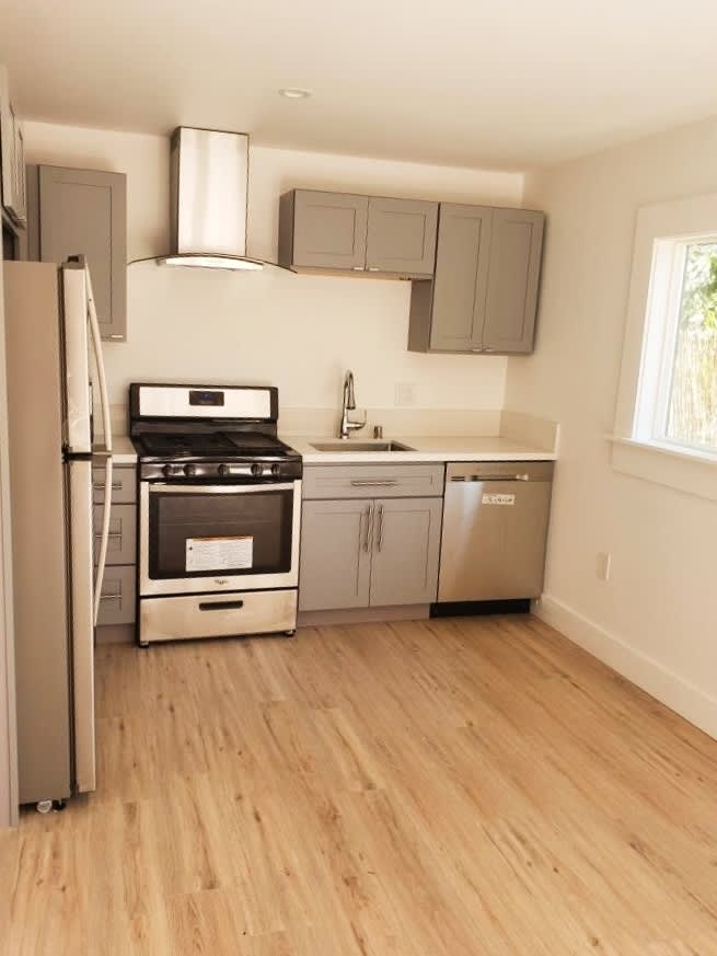 2013 Echo Park Avenue