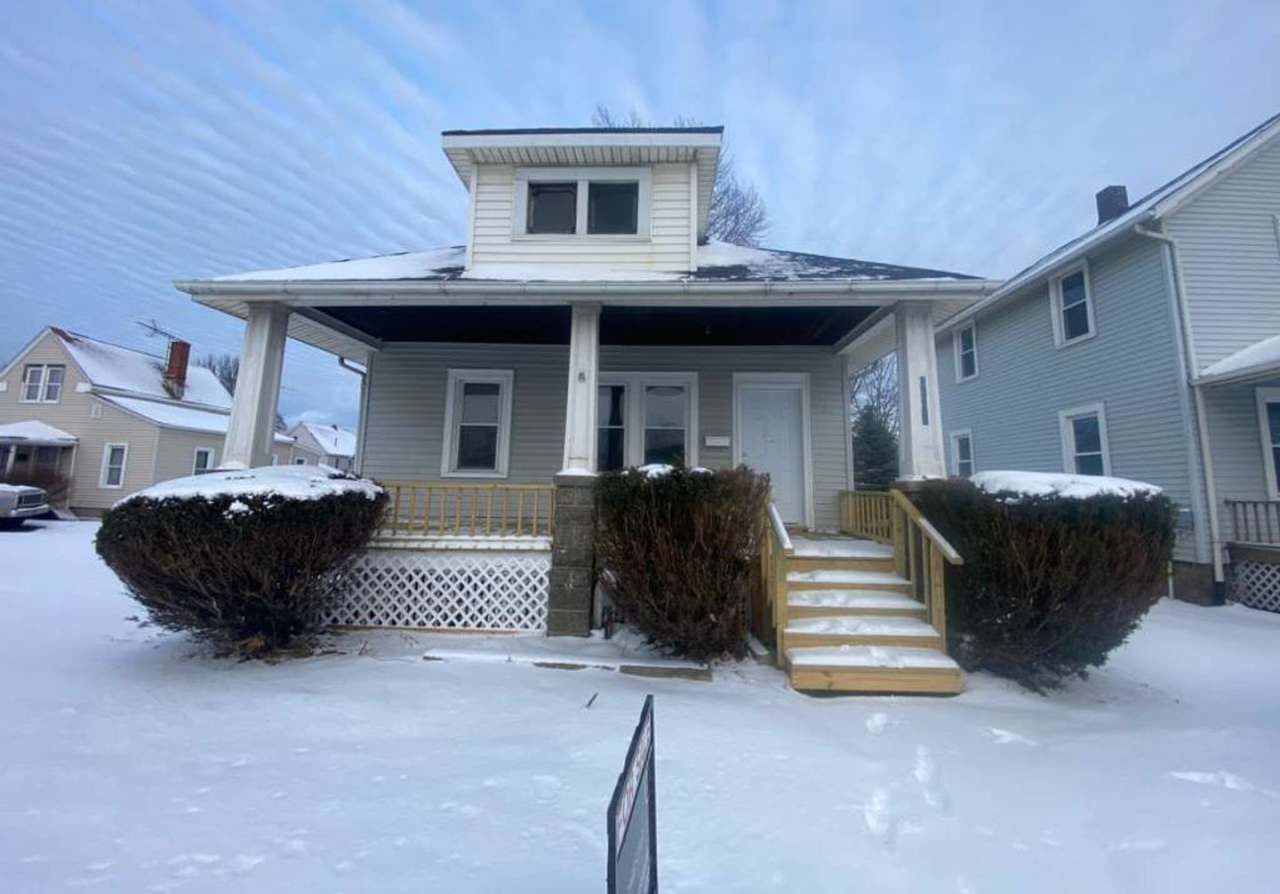 Don’t miss out on this affordable opportunity in Elyria! Schedule your tour today!