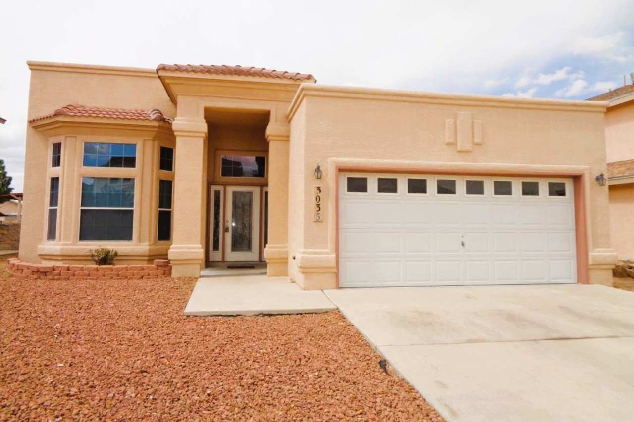 Delightful Single Level Eastside Home With Refrigerated Air Located In Quiet Neighborhood