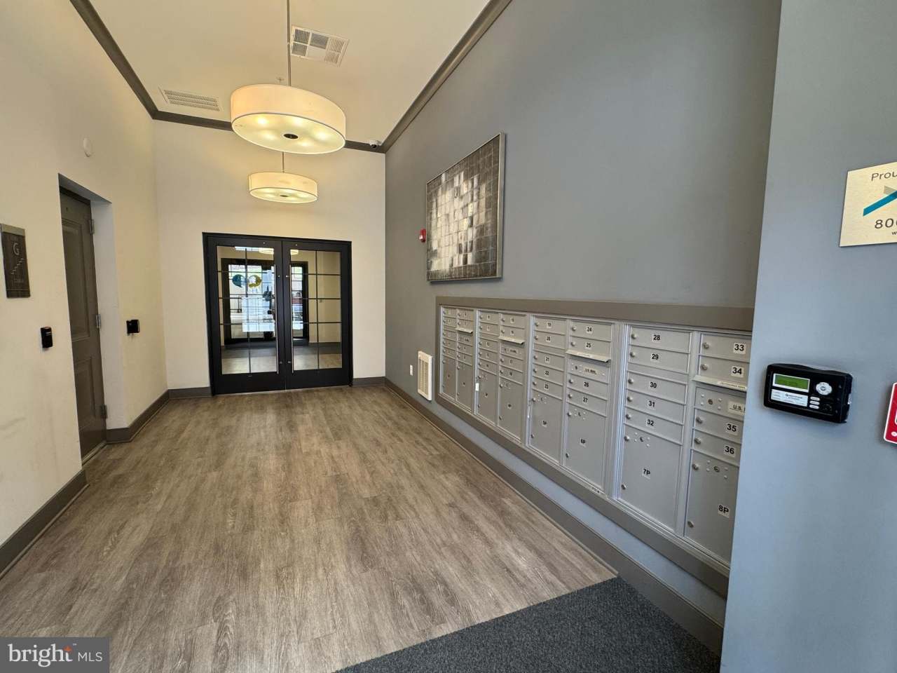 102 SAINT IVES unit: 204