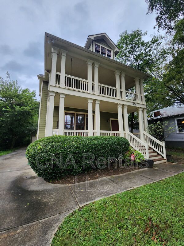 1006 Rice St