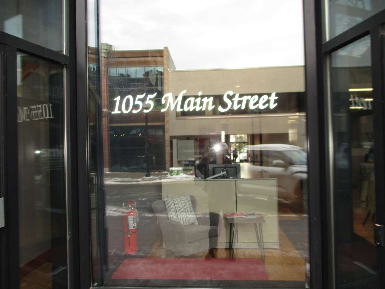 1055 MAIN STREET