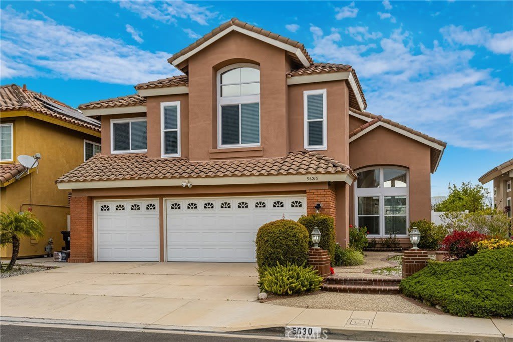5630 Delacroix Way