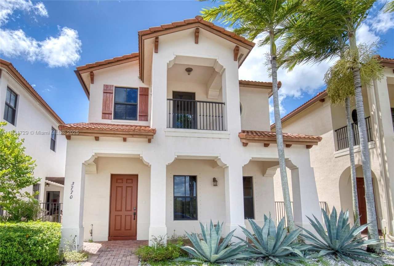 3770 NW 84th Way