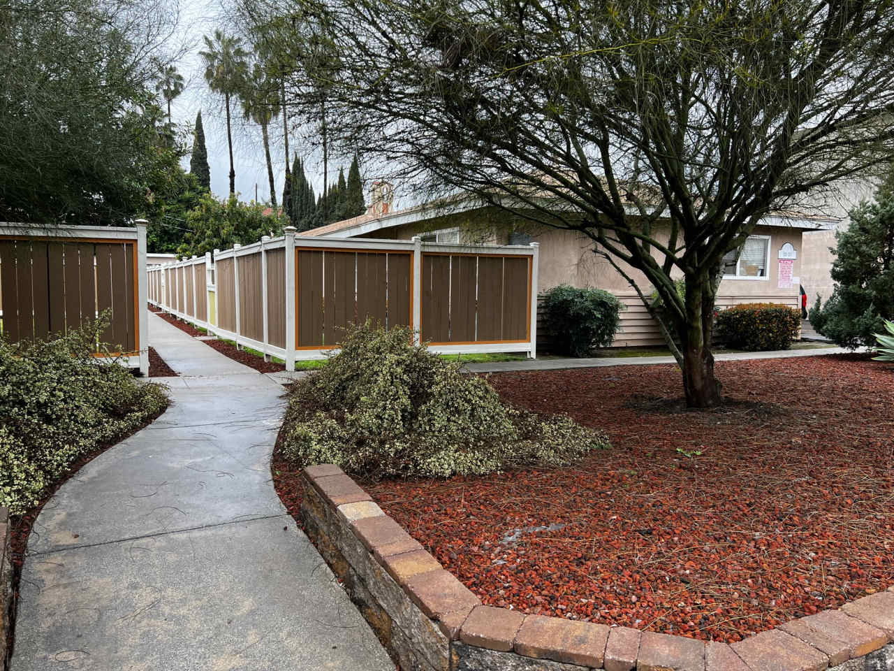 211 S Monte Vista St