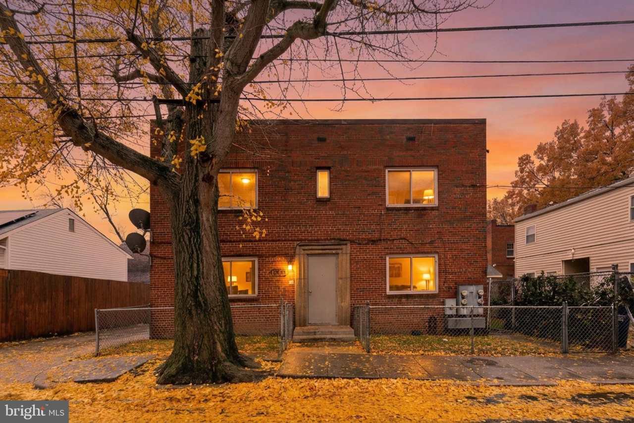 3207 11TH PL SE unit: 3